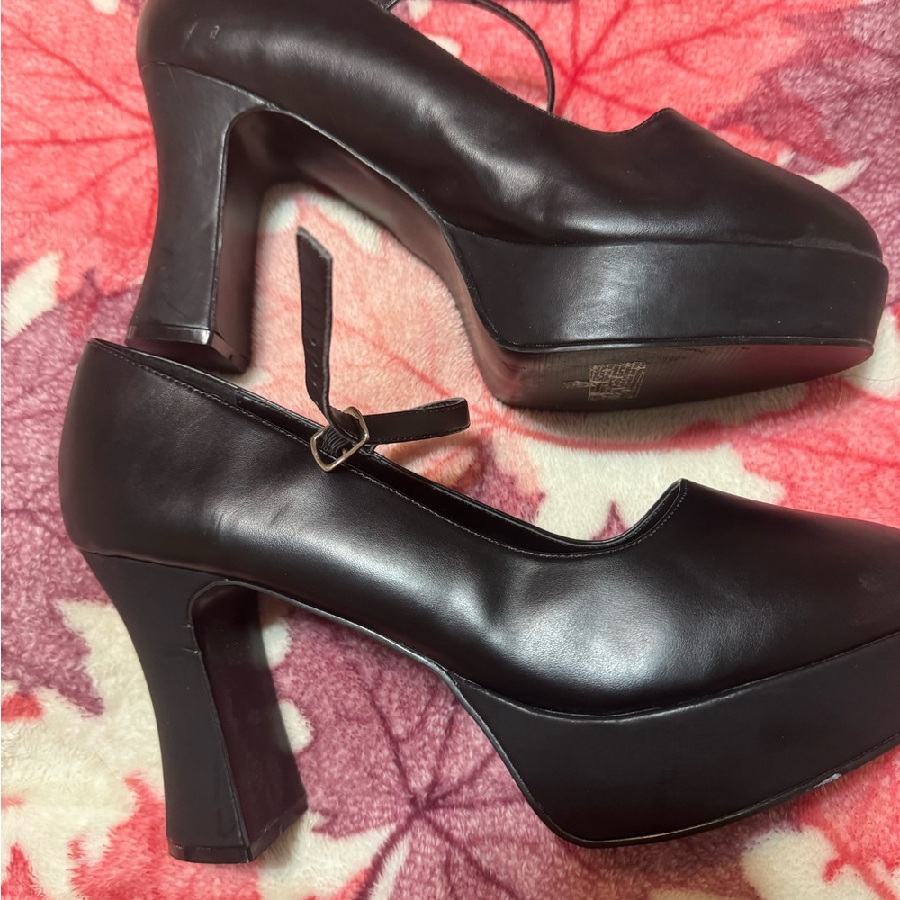 Elegant Black Mary Jane Heels
